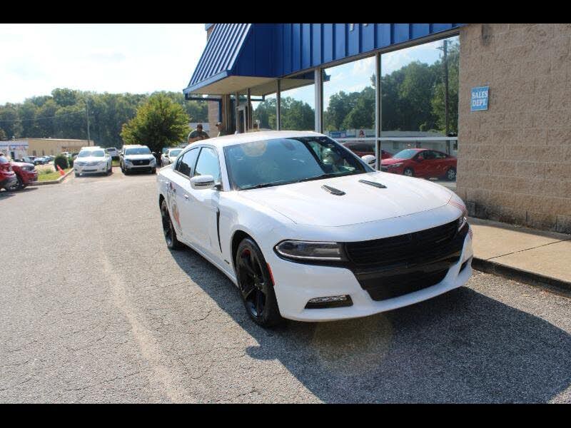2015 Dodge Charger SXT RWD