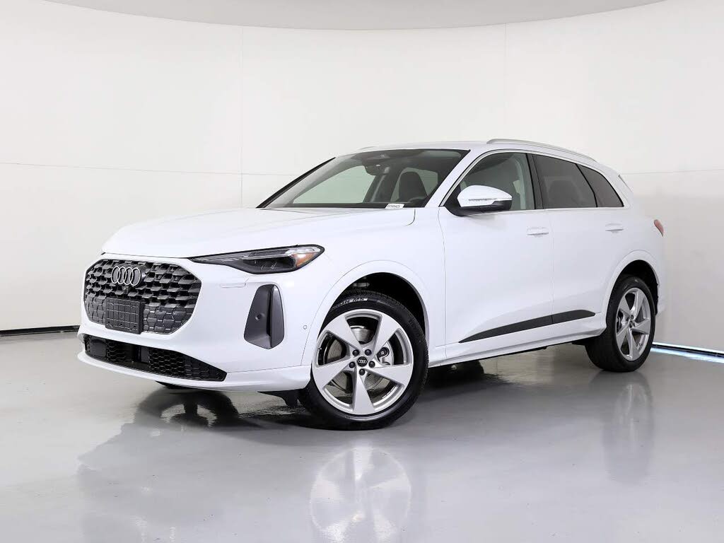 2025 Audi Q5 quattro Premium Plus 40 TFSI