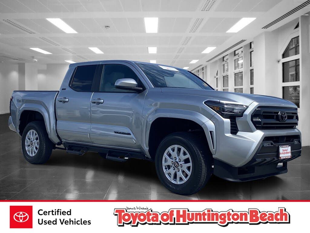 2025 Toyota Tacoma SR5 Double Cab 4WD