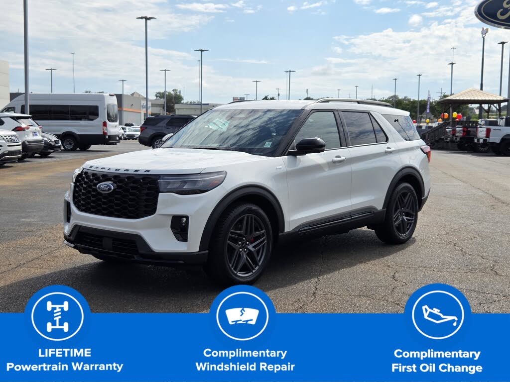 2025 Ford Explorer ST-Line RWD