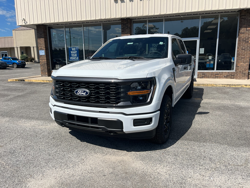 2025 Ford F-150 STX 4dr SuperCrew 4WD