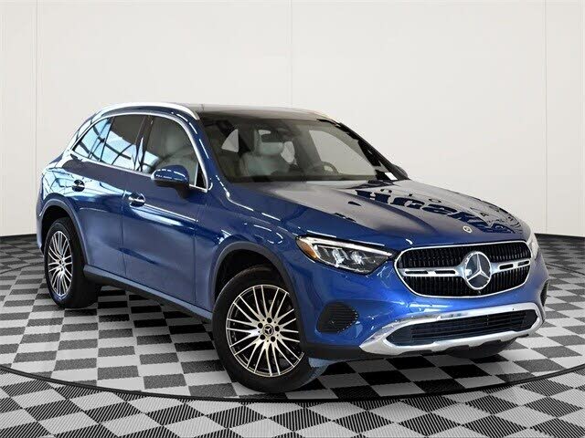 2025 Mercedes-Benz GLC 300 4MATIC