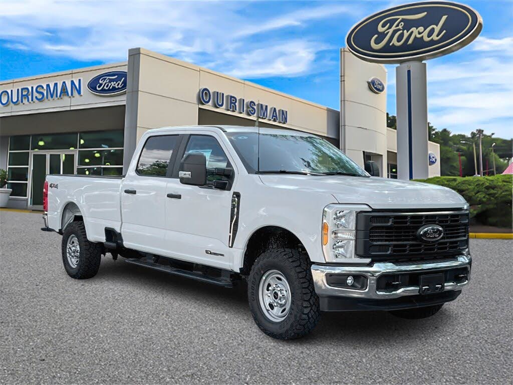 2026 Ford F-350 Super Duty XL Crew Cab 4WD
