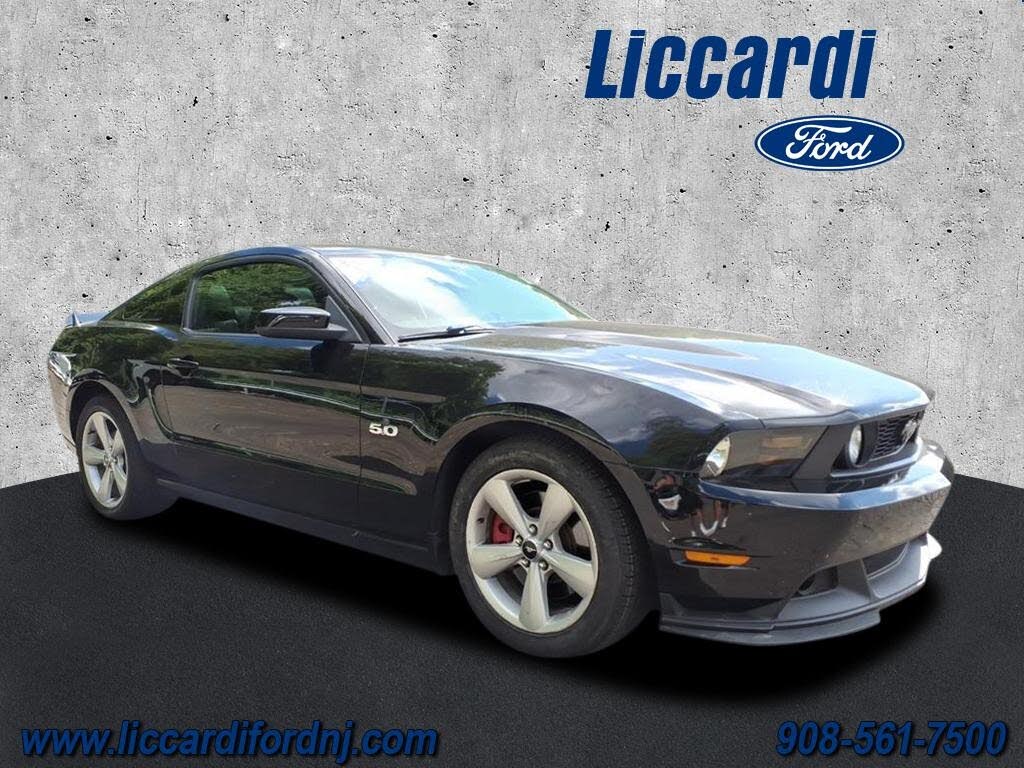 2011 Ford Mustang GT Premium Coupe RWD