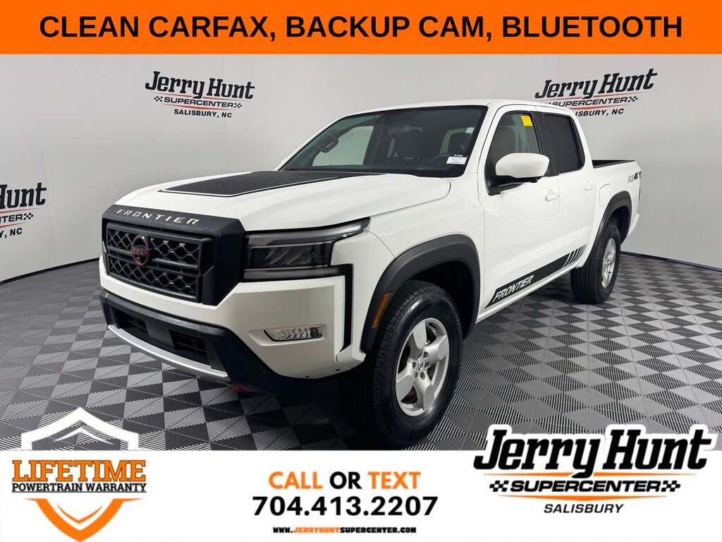 2023 Nissan Frontier PRO-4X Crew Cab 4WD