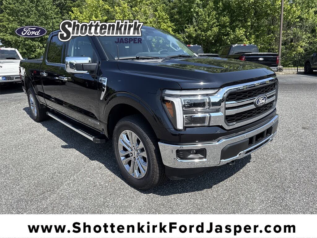 2025 Ford F-150 Lariat SuperCrew 4WD
