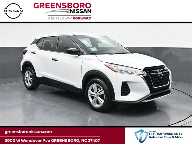 2025 Nissan Kicks Play S FWD