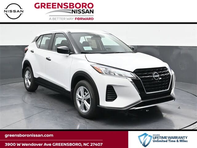 2025 Nissan Kicks Play S FWD