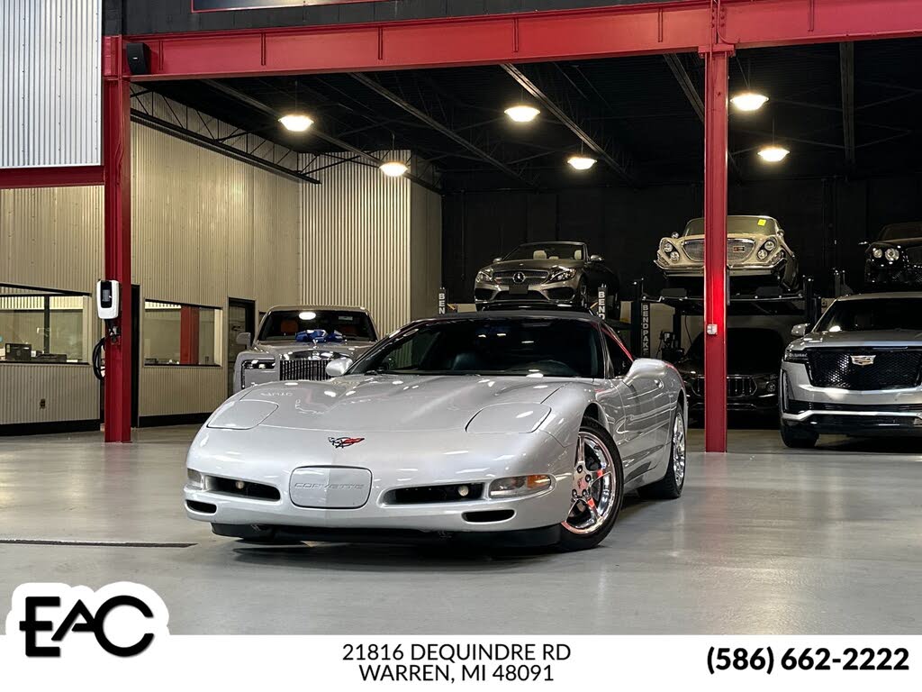 2000 Chevrolet Corvette Convertible RWD