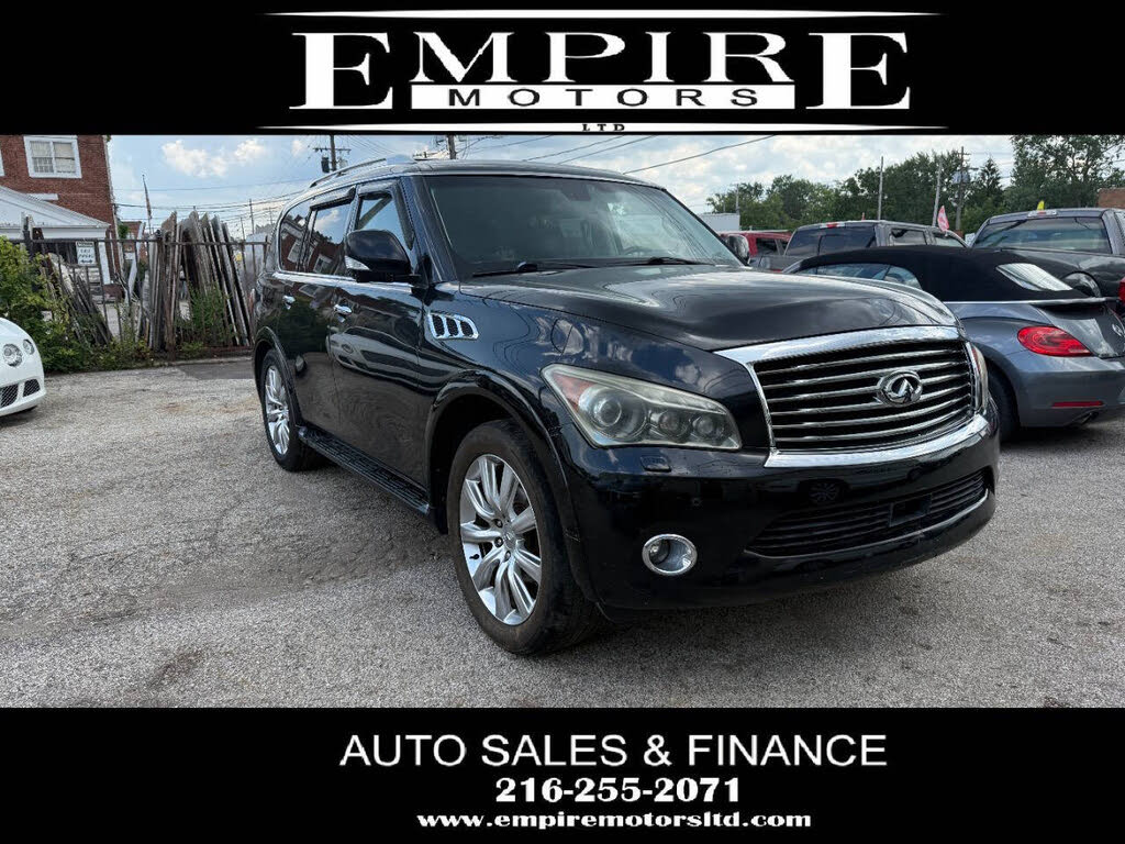 2011 INFINITI QX56 4WD with Split Bench Seat Package