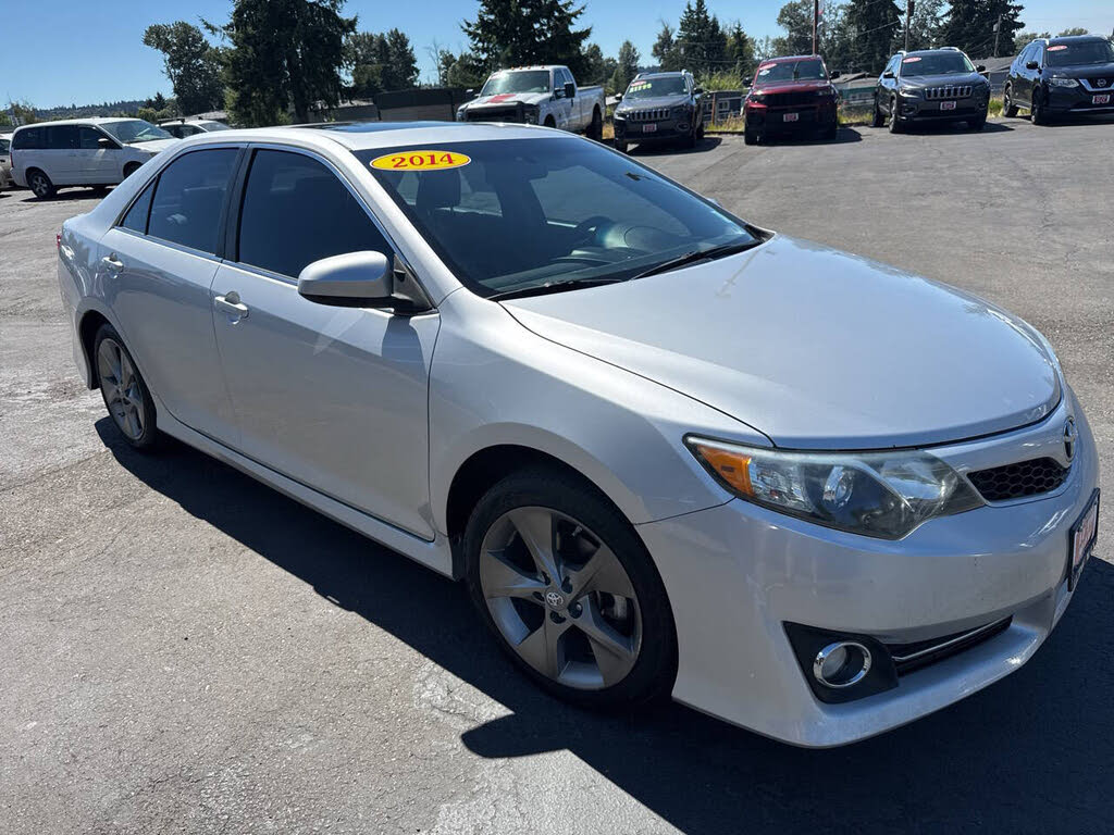 2014 Toyota Camry SE Sport