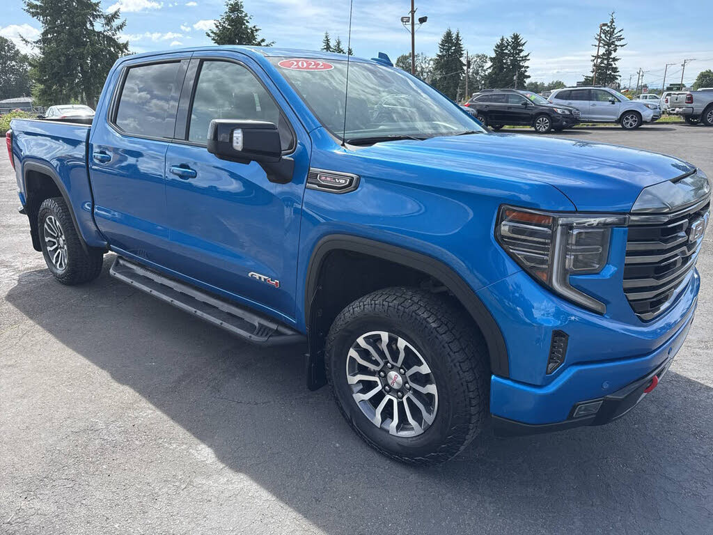 2022 GMC Sierra 1500 AT4 Crew Cab 4WD