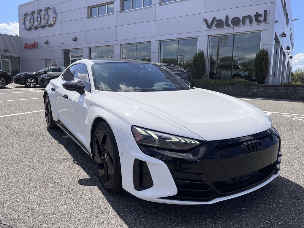 2023 Audi RS e-tron GT quattro AWD