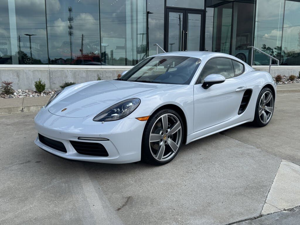 2025 Porsche 718 Cayman RWD