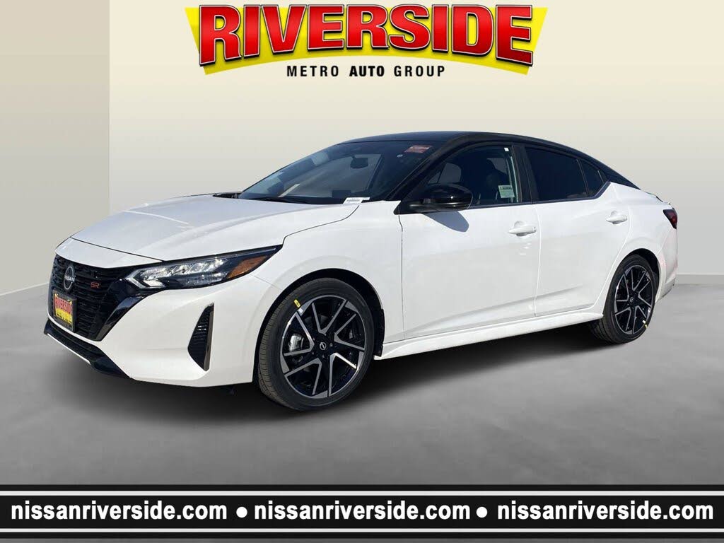 2025 Nissan Sentra SR FWD