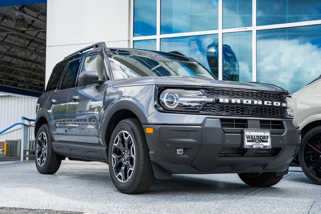 2025 Ford Bronco Sport Outer Banks AWD