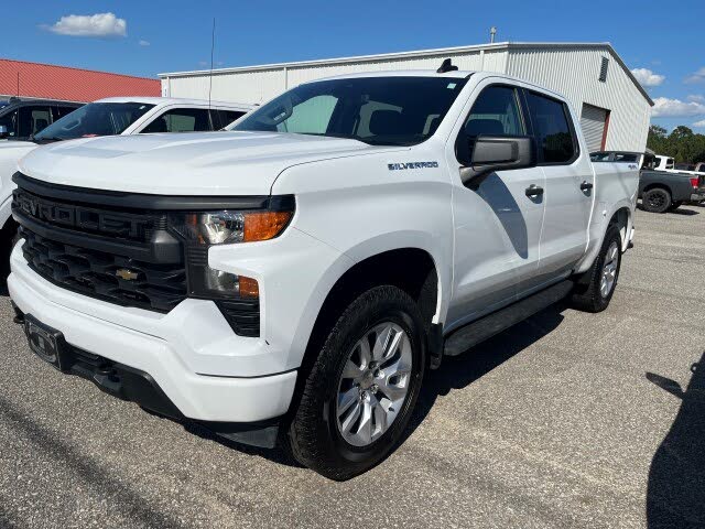2022 Chevrolet Silverado 1500 Custom Crew Cab 4WD