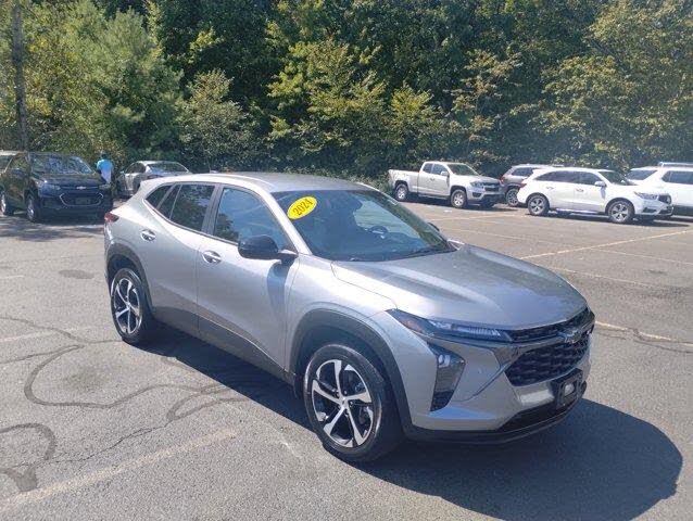 2024 Chevrolet Trax RS with 1RS FWD