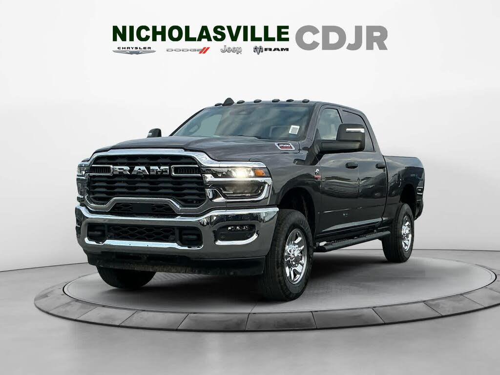 2026 RAM 2500 Tradesman Crew Cab 4WD