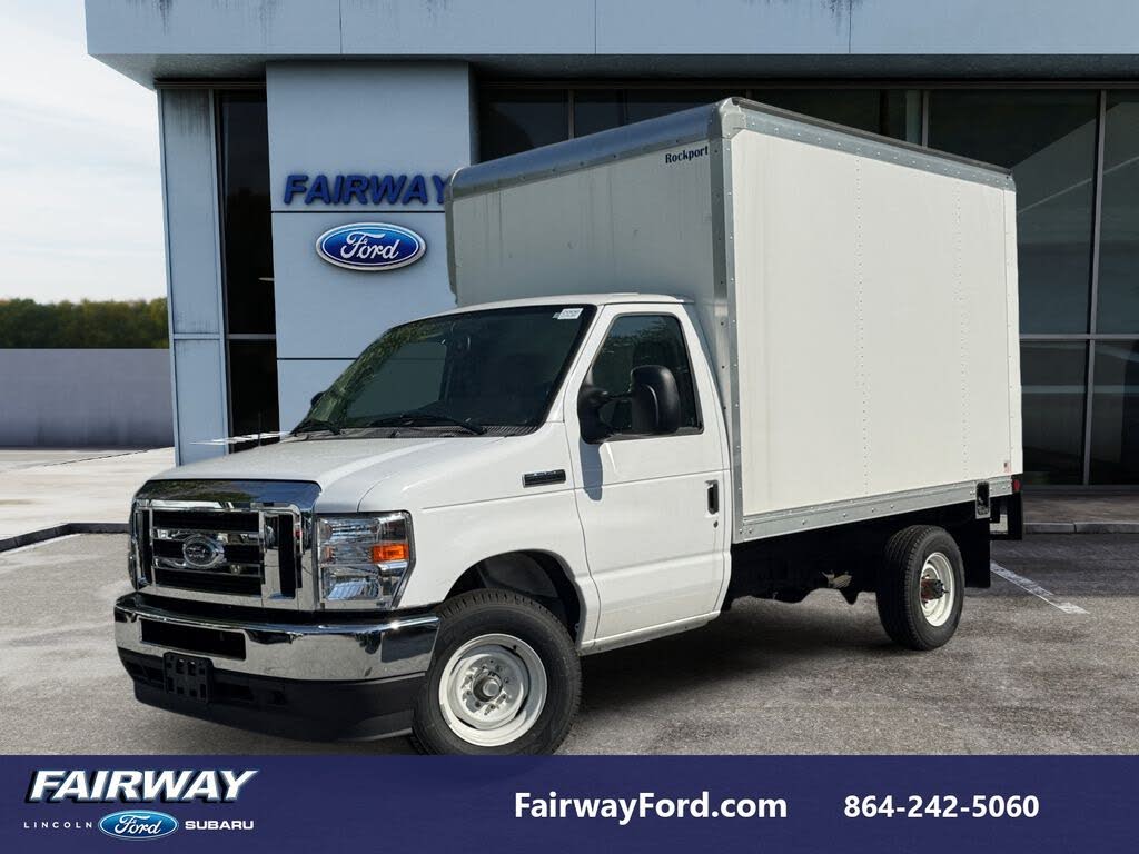 2025 Ford E-Series Chassis E-350 SD Cutaway SB DRW RWD