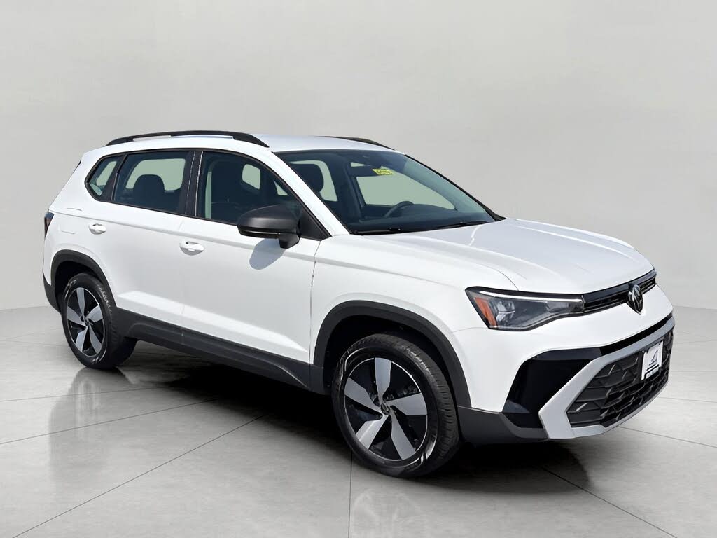 2025 Volkswagen Taos S 4Motion