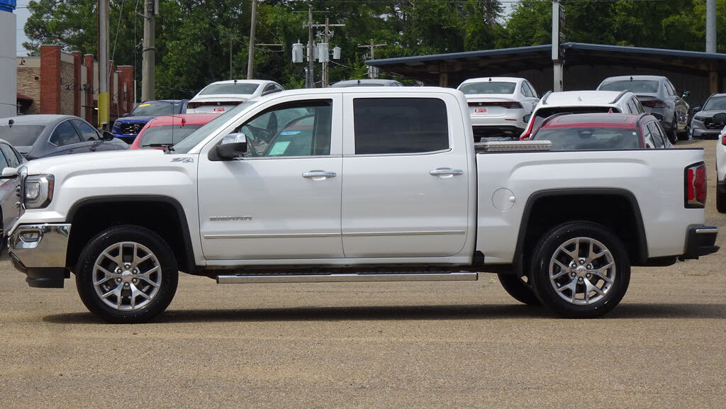 2018 GMC Sierra 1500 SLT Crew Cab 4WD