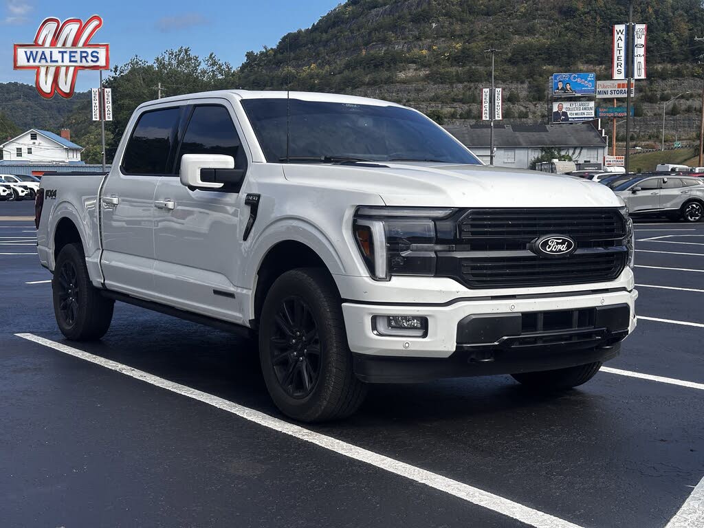 2025 Ford F-150 Platinum SuperCrew 4WD