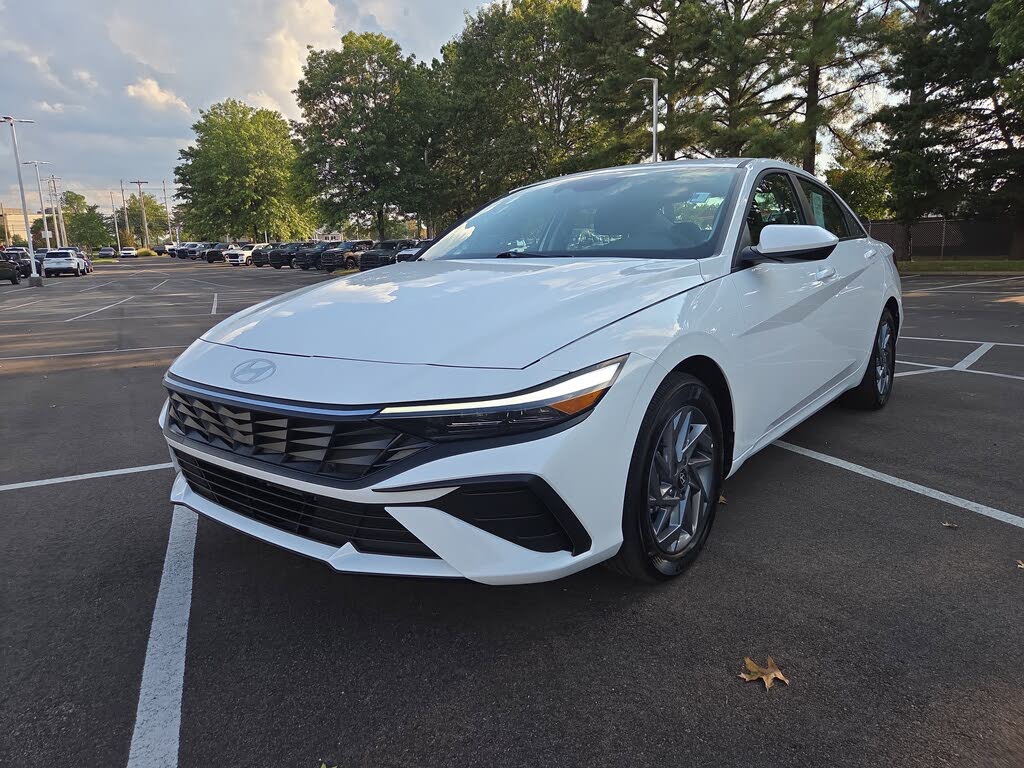 2025 Hyundai Elantra Hybrid Blue FWD