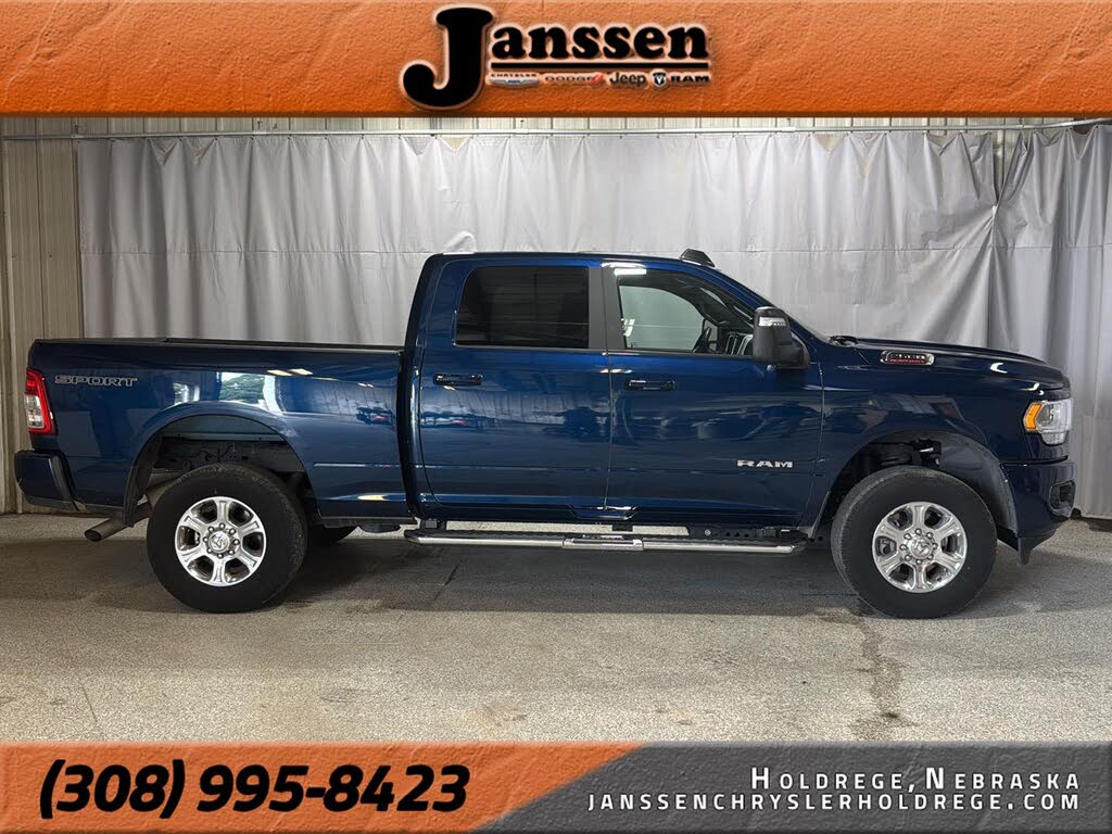 2024 RAM 2500 Big Horn Crew Cab 4WD