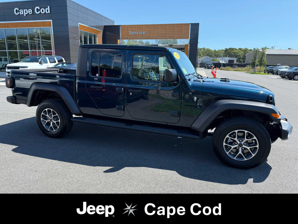 2025 Jeep Gladiator Sport S Crew Cab 4WD