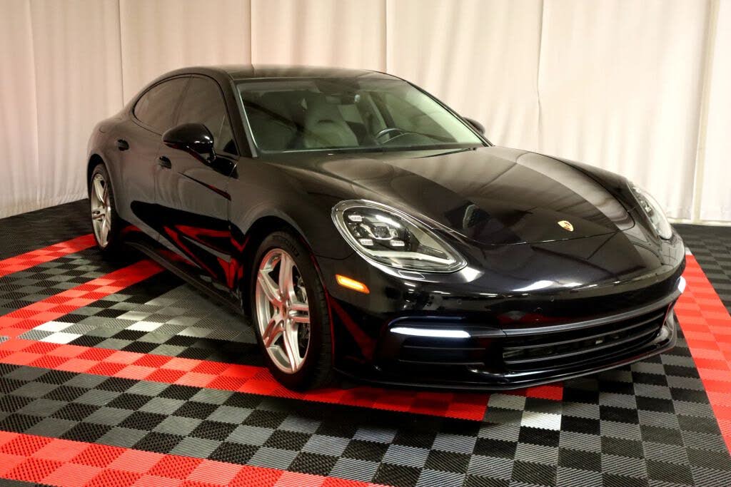 2019 Porsche Panamera