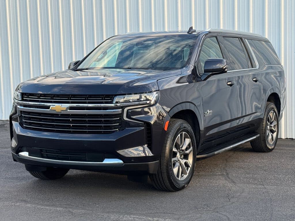 2022 Chevrolet Suburban LT RWD