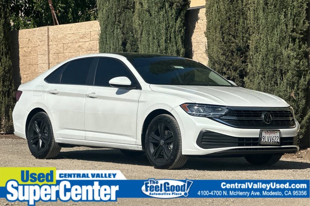 2024 Volkswagen Jetta SE FWD