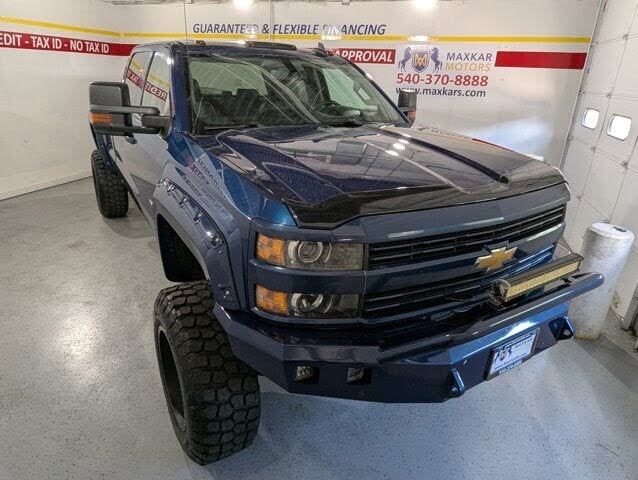 2015 Chevrolet Silverado 2500HD Work Truck Crew Cab 4WD