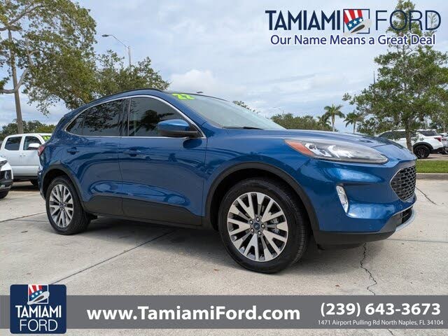2022 Ford Escape Titanium AWD