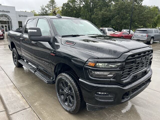 2026 RAM 2500 Big Horn Crew Cab 4WD