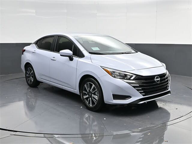 2025 Nissan Versa SV FWD