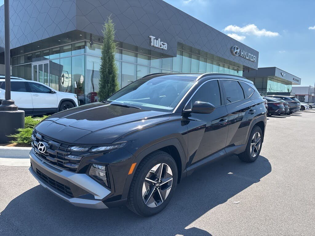 2026 Hyundai Tucson SEL FWD