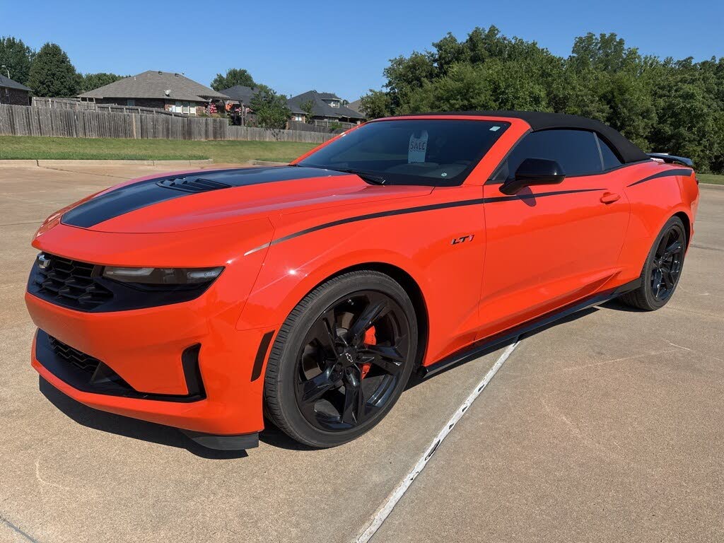 2020 Chevrolet Camaro LT1 Convertible RWD