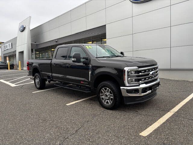 2024 Ford F-350 Super Duty Lariat Crew Cab 4WD