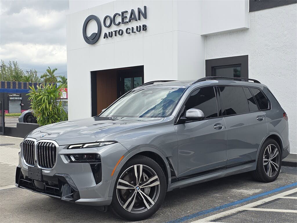 2025 BMW X7 xDrive40i AWD