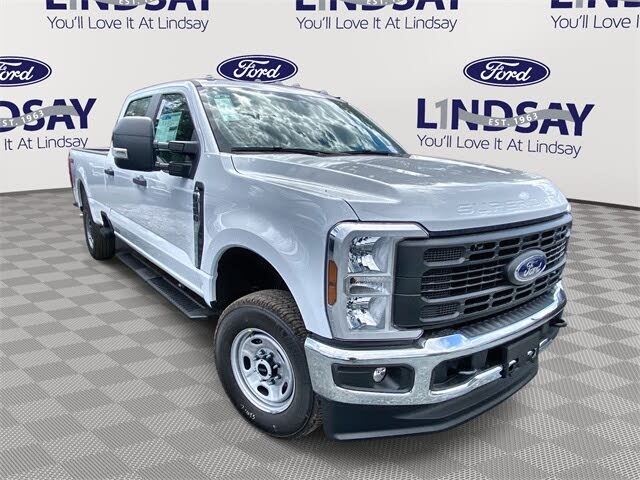 2026 Ford F-250 Super Duty XL Crew Cab 4WD