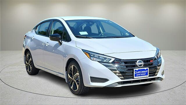 2025 Nissan Versa SR FWD