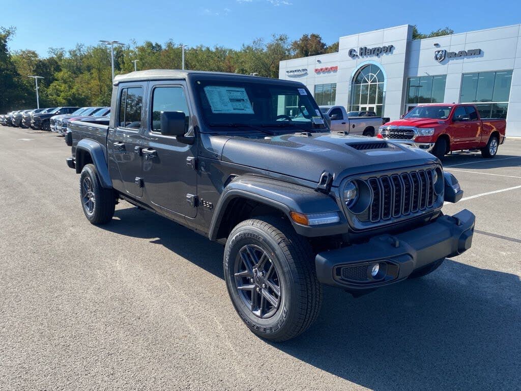 2025 Jeep Gladiator Sport S Crew Cab 4WD