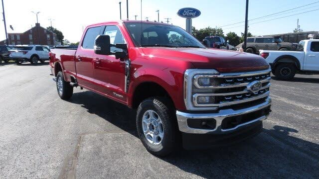 2026 Ford F-350 Super Duty XLT Crew Cab 4WD