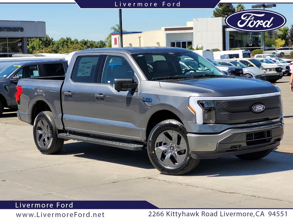 2025 Ford F-150 Lightning Flash SuperCrew AWD