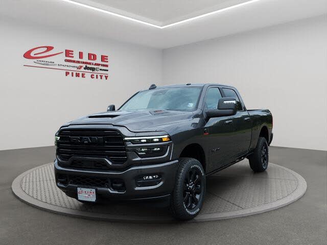 2025 RAM 2500 Laramie Crew Cab 4WD