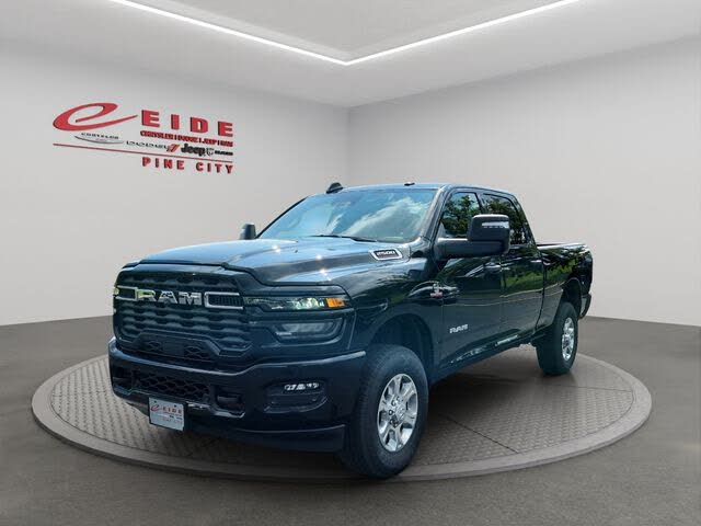 2025 RAM 2500 Big Horn Crew Cab 4WD