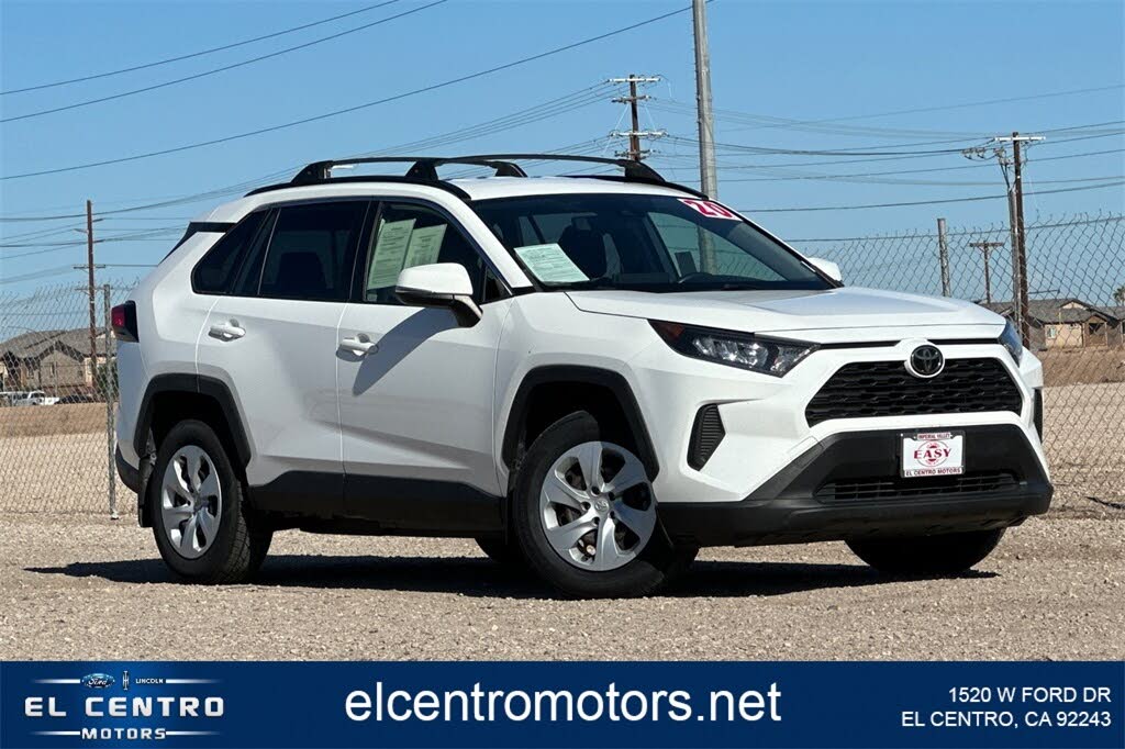 2020 Toyota RAV4 LE FWD