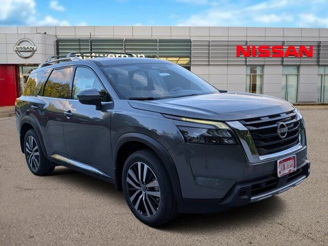 2025 Nissan Pathfinder Platinum 4WD